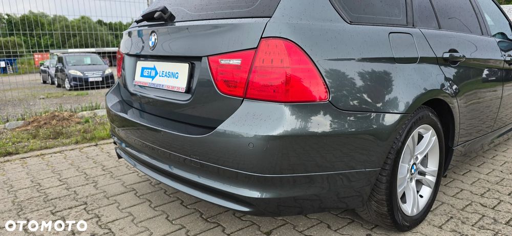 BMW Seria 3 318i Touring Edition Exclusive - 11