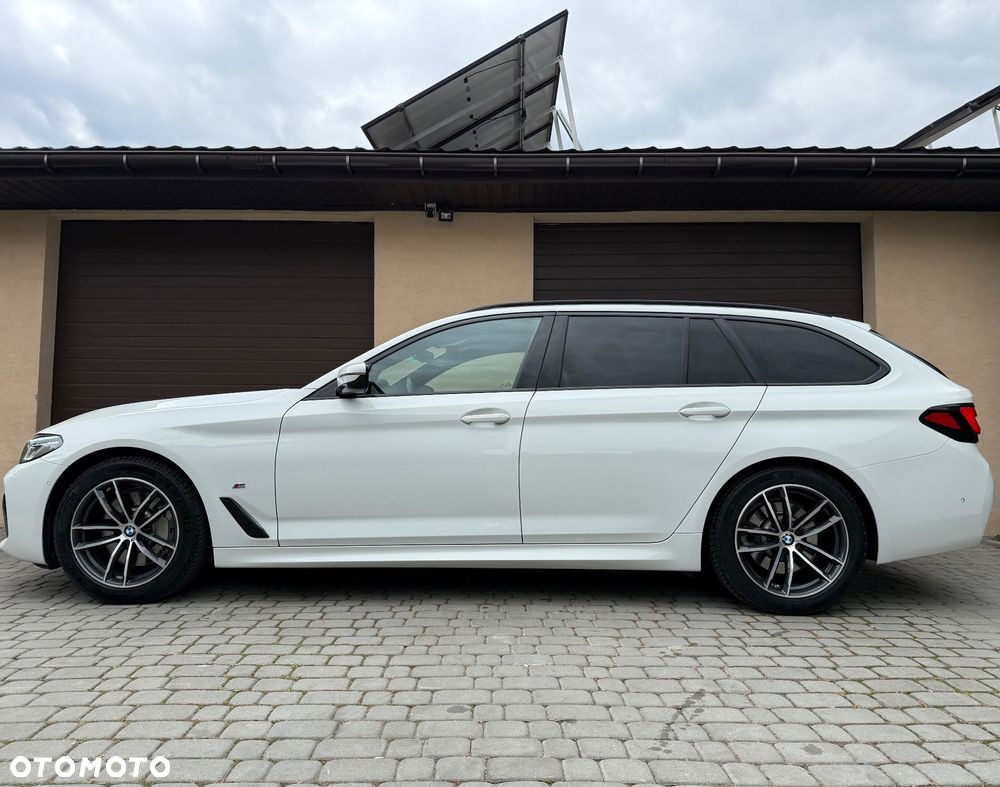 BMW Seria 5 530i GPF M Sport sport - 11