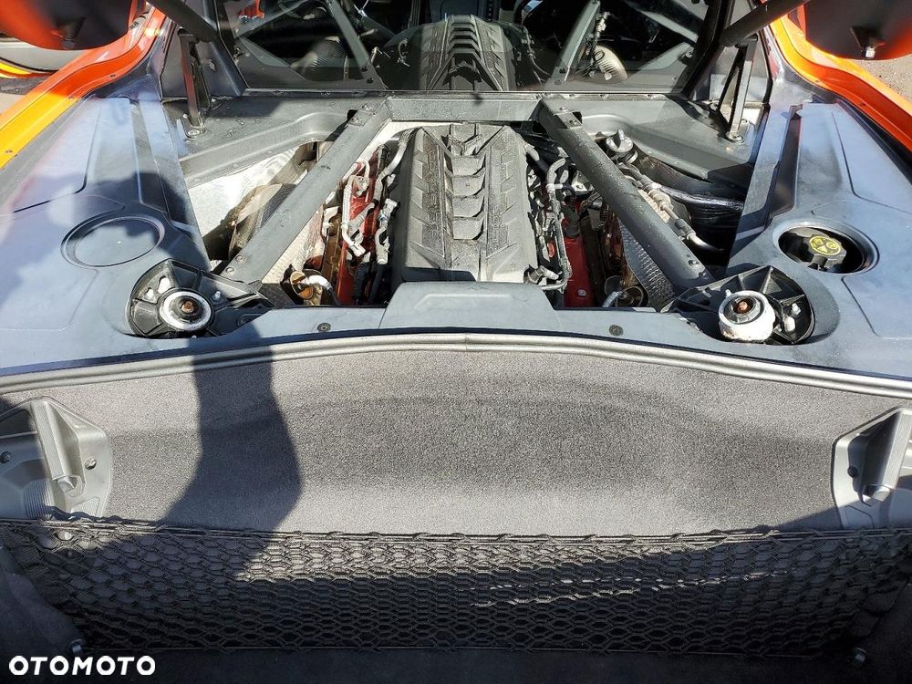 Chevrolet Corvette Stingray 2LT 6.2 V8 Automatik - 11