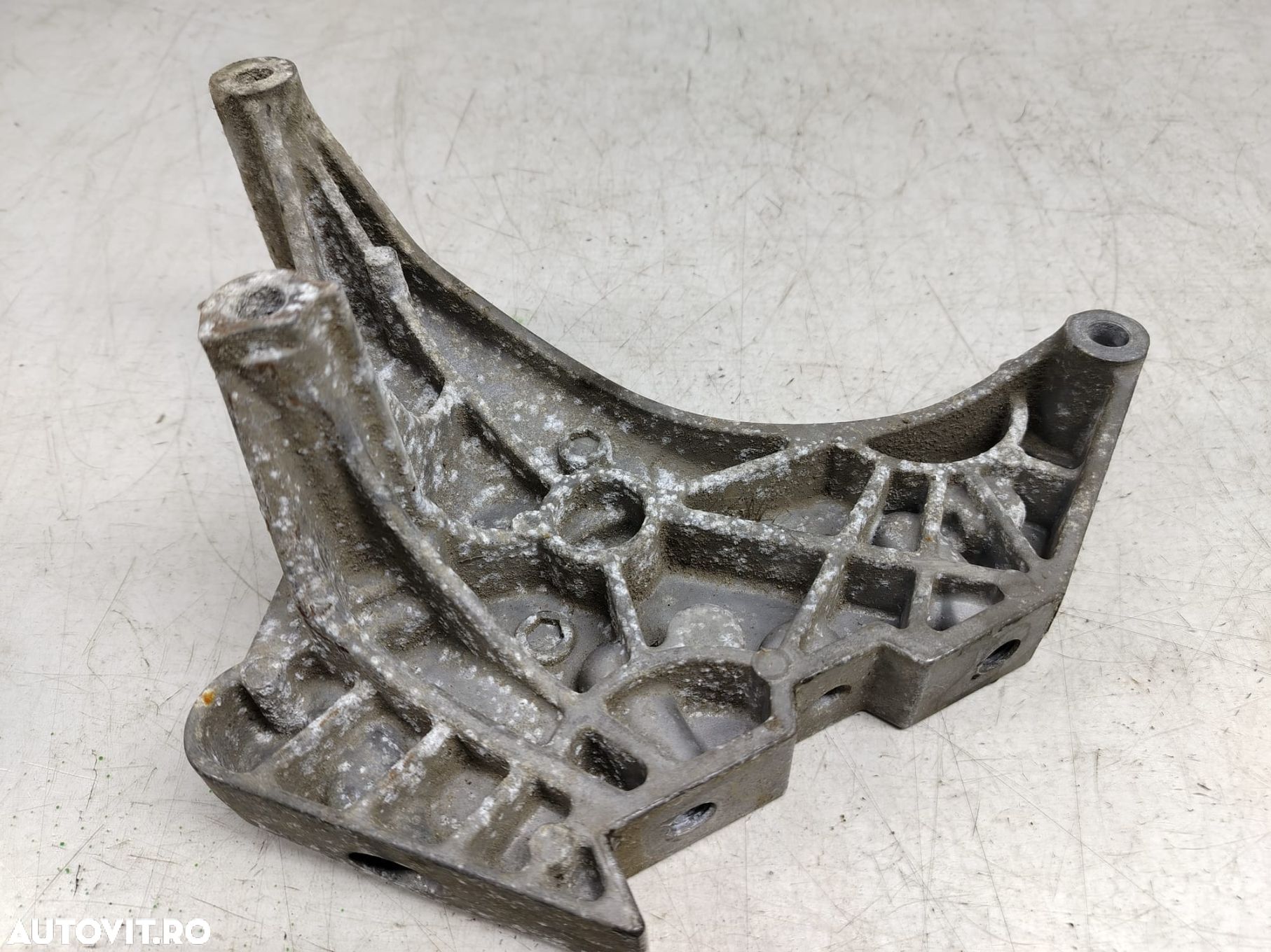 Suport motor 03L199207 2.0 tdi CBAB Skoda Octavia 2 [facelift] [2008 - 1