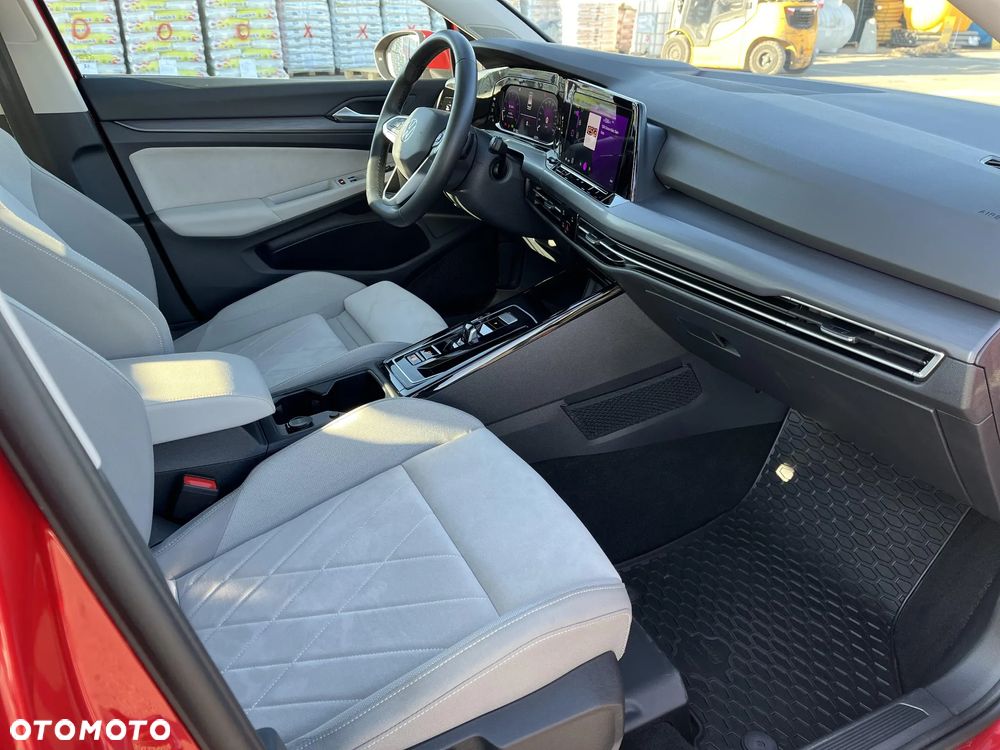 Volkswagen Golf Variant 1.5 eTSI mHEV Style DSG - 23