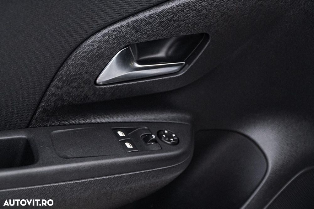 Opel Corsa 1.2 Start/Stop Elegance - 20