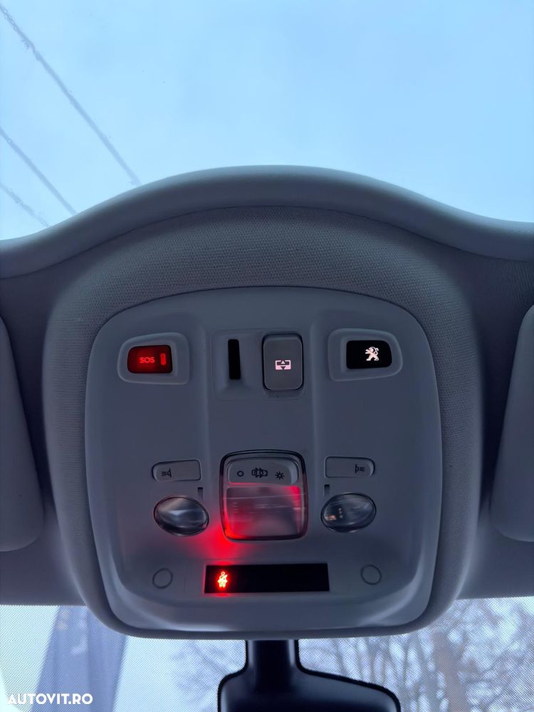 Peugeot 308 SW BlueHDi 120 Stop & Start Active - 14