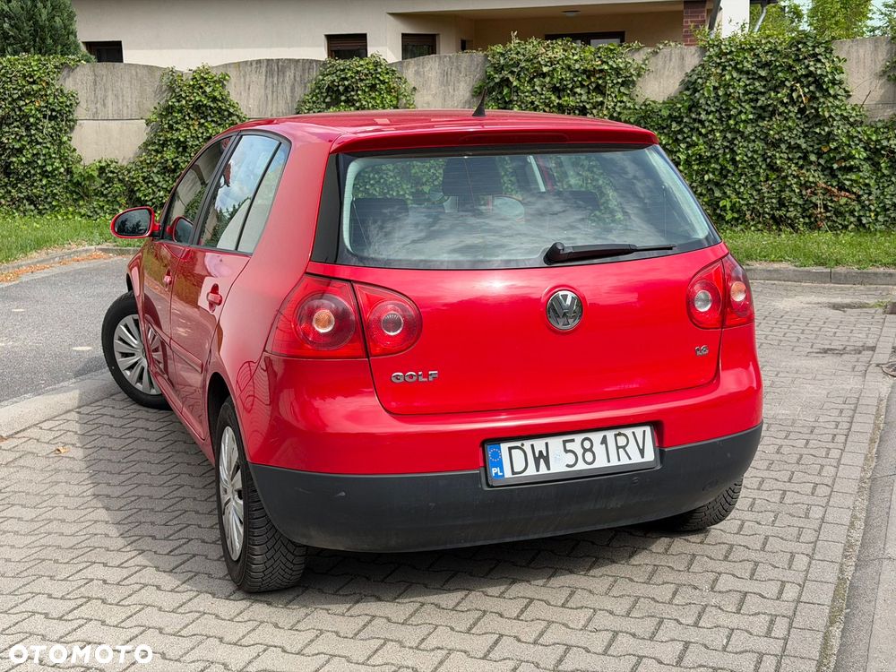 Volkswagen Golf 1.6 Comfortline - 6