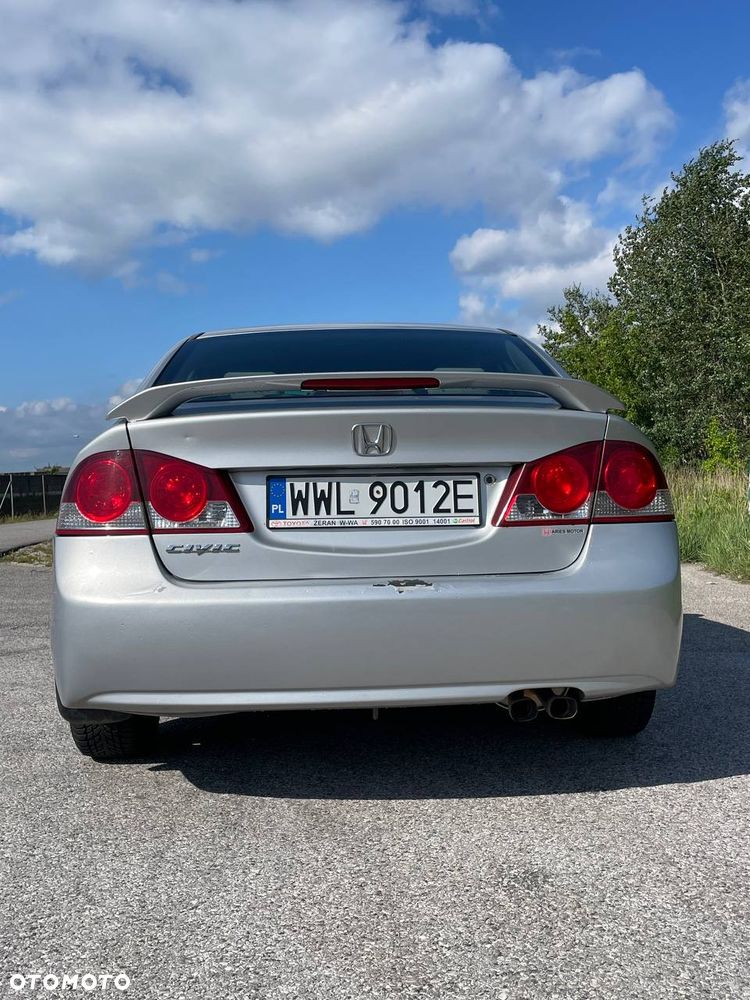 Honda Civic 1.8 Comfort - 18