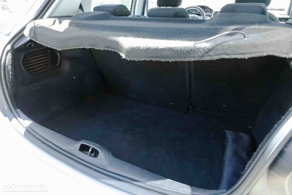 Peugeot 208 1.2 PureTech Active - 19