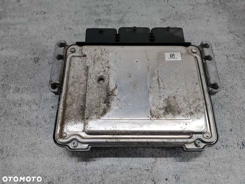 KOMPUTER, STEROWNIK FORD FIESTA MK7 BV21-12A650-YA 0281018239 1.4 TDCI - 4