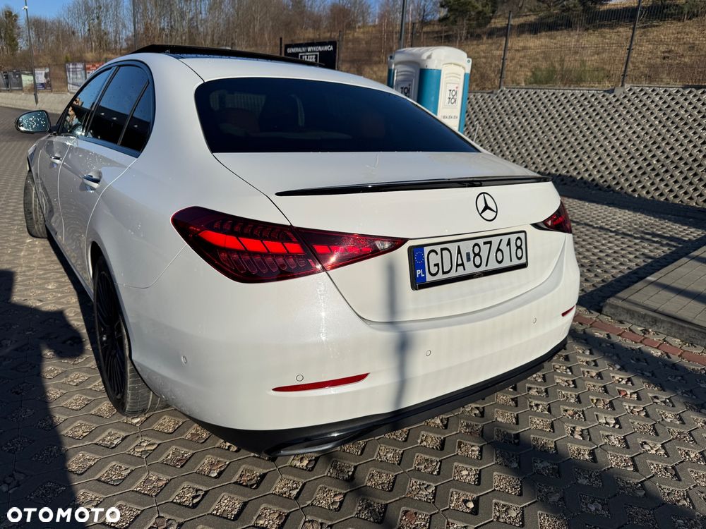 Mercedes-Benz Klasa C 180 9G-TRONIC - 3