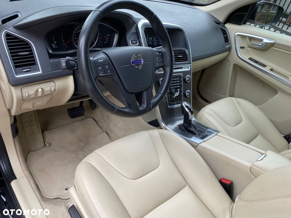 Volvo XC 60 - 29