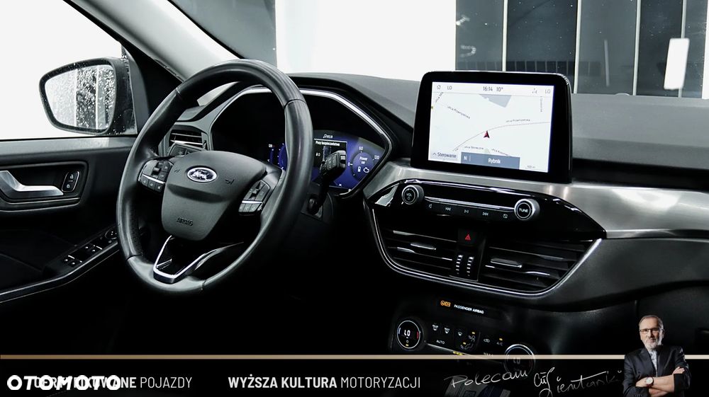Ford Kuga - 18