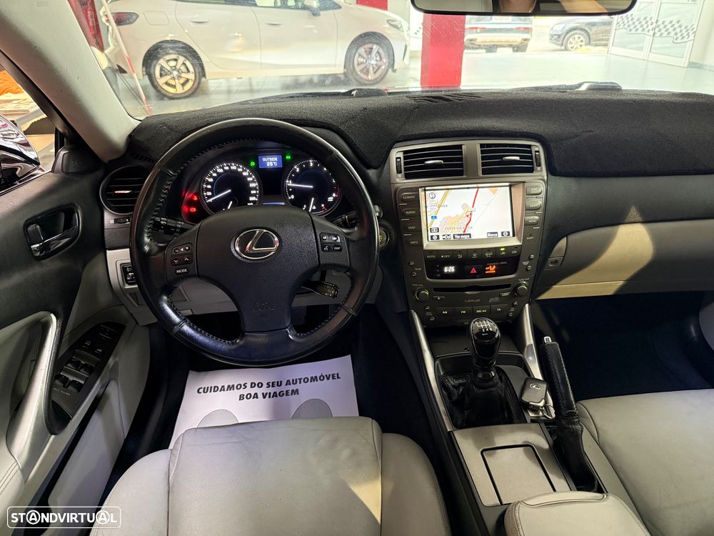 Lexus IS 220 d Luxury Line - 6