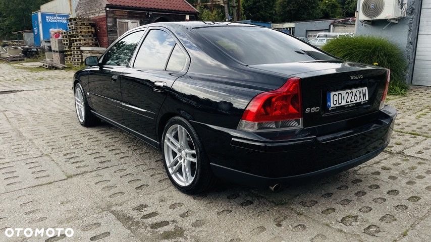Volvo S60 2.4 - 11
