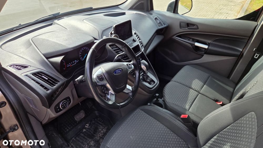 Ford Transit Connect - 15