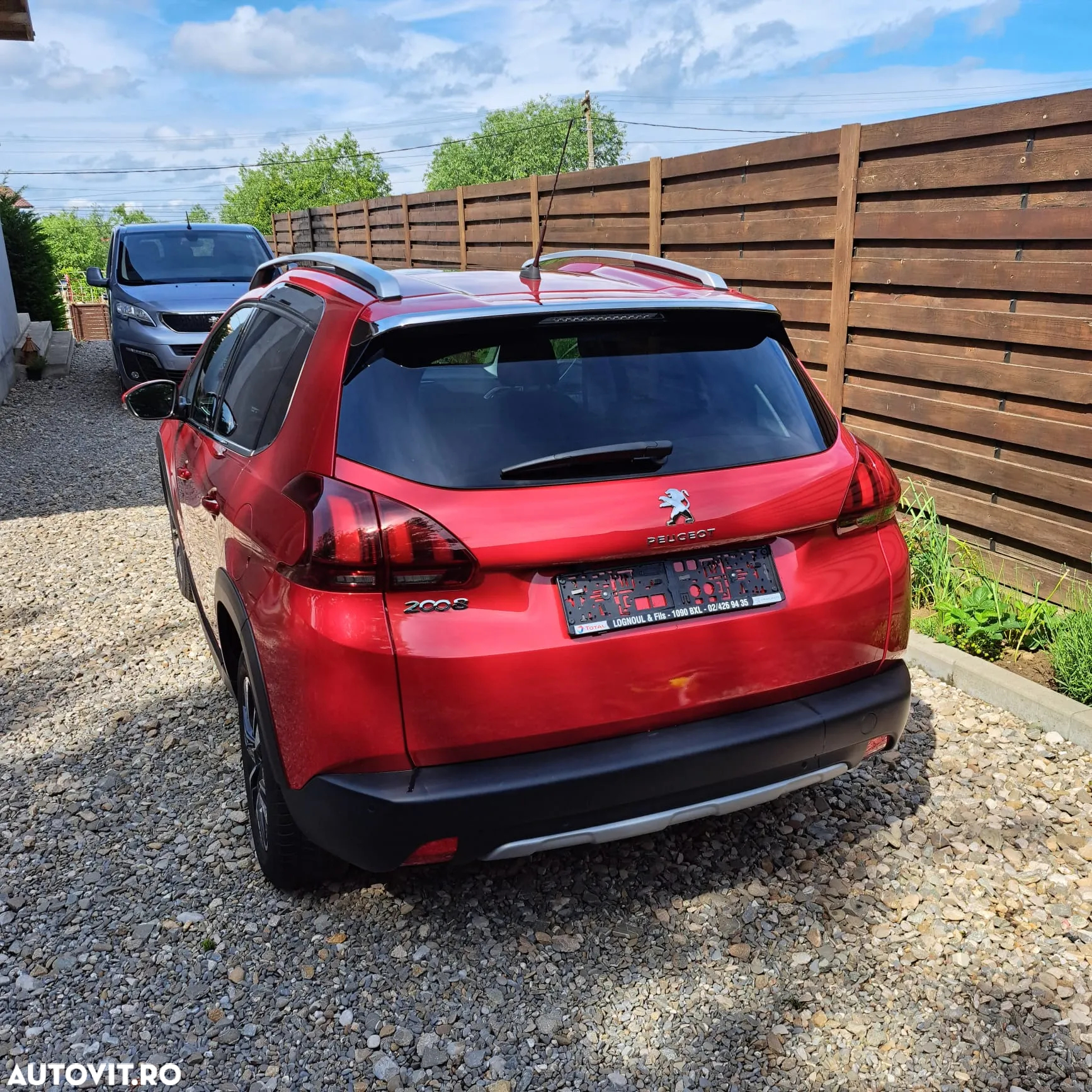 Peugeot 2008 PureTech 110 Stop&Start Allure - 4