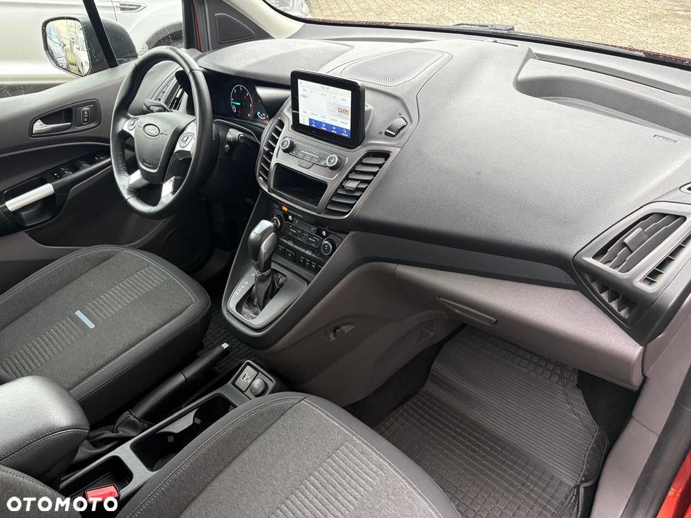 Ford Tourneo Connect Grand - 27