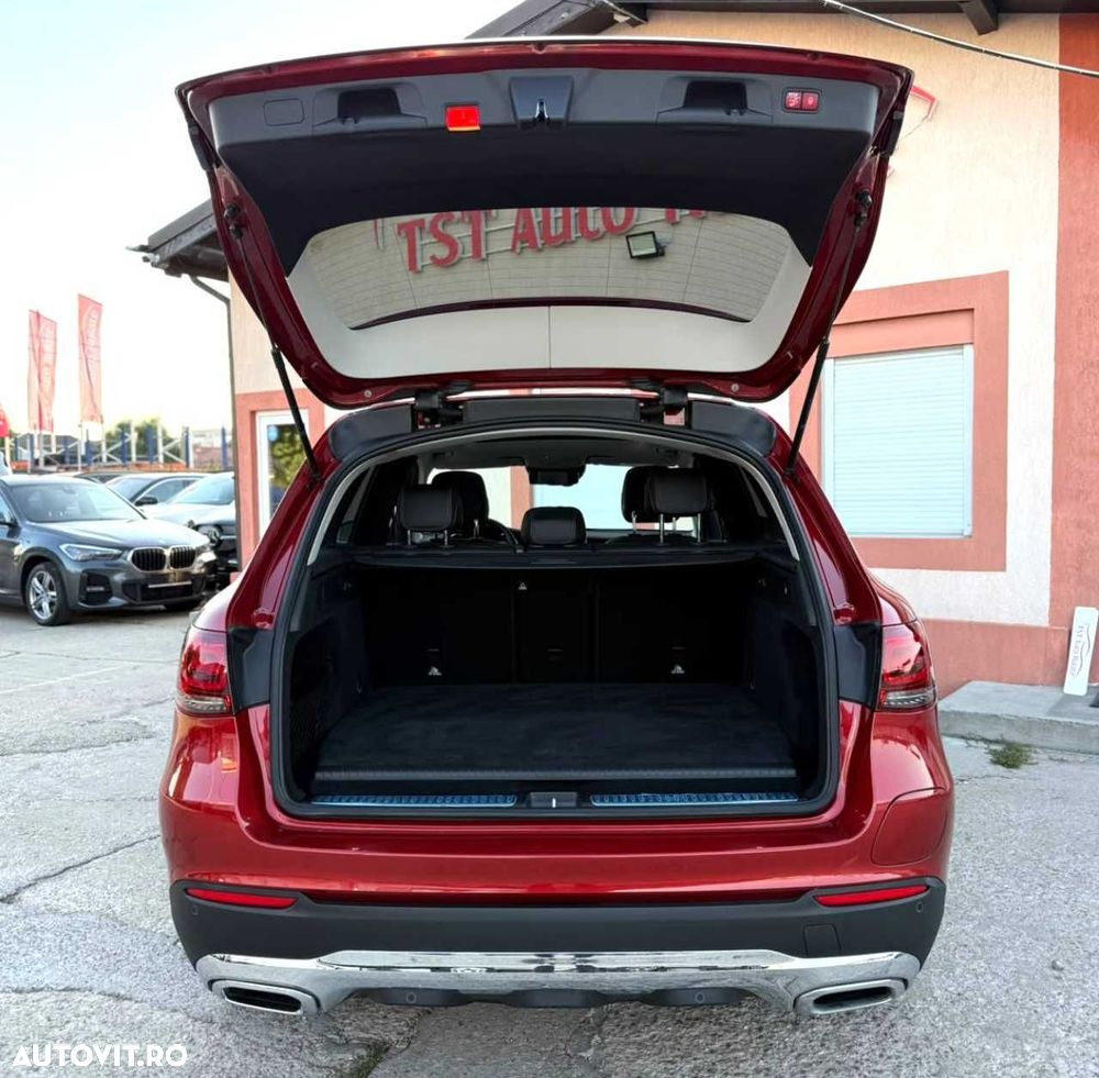 Mercedes-Benz GLC - 14