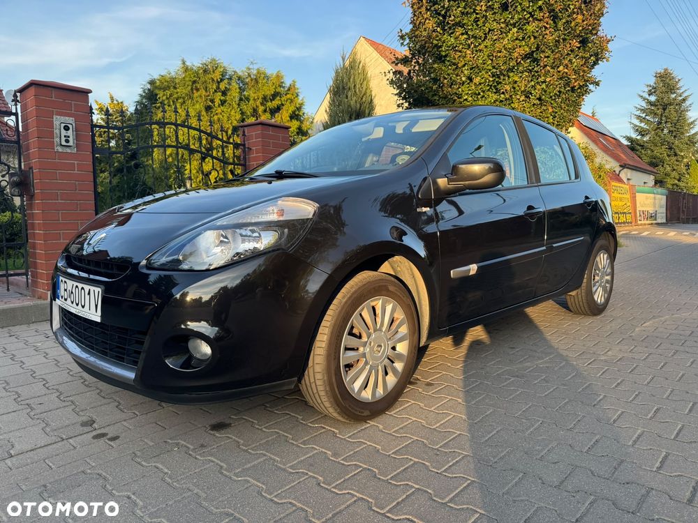 Renault Clio - 1