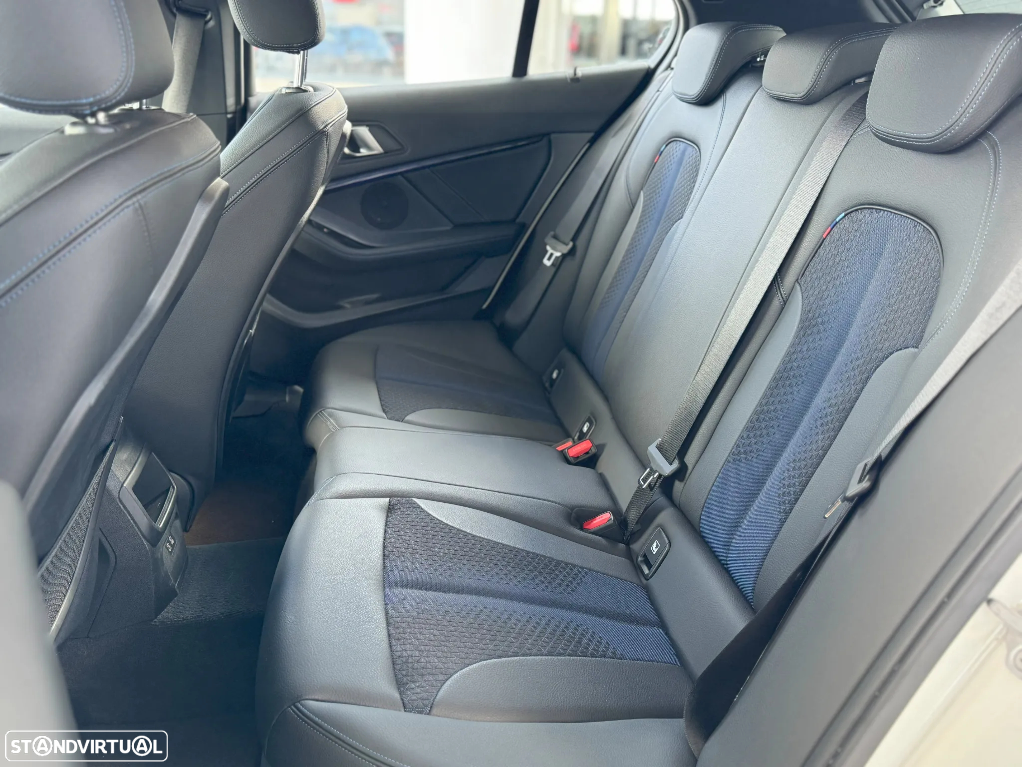 BMW 118 i Pack Desportivo M Auto - 5