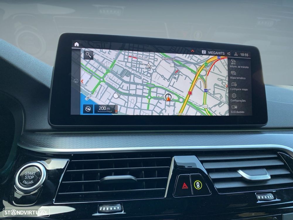 BMW 520 d Pack Desportivo M Auto - 9