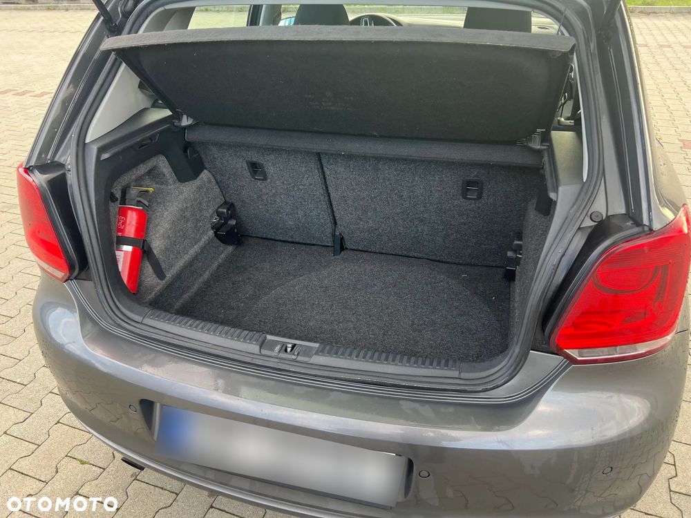 Volkswagen Polo 1.6 TDI DPF BlueMot Highline - 15