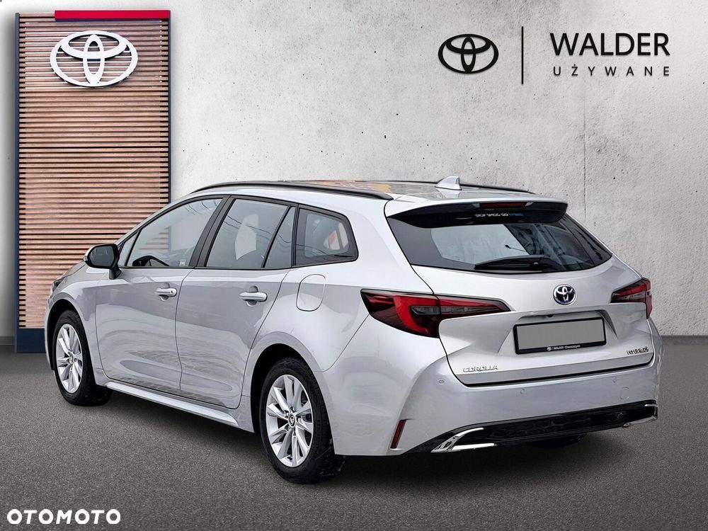 Toyota Corolla 1.8 Hybrid Comfort - 4