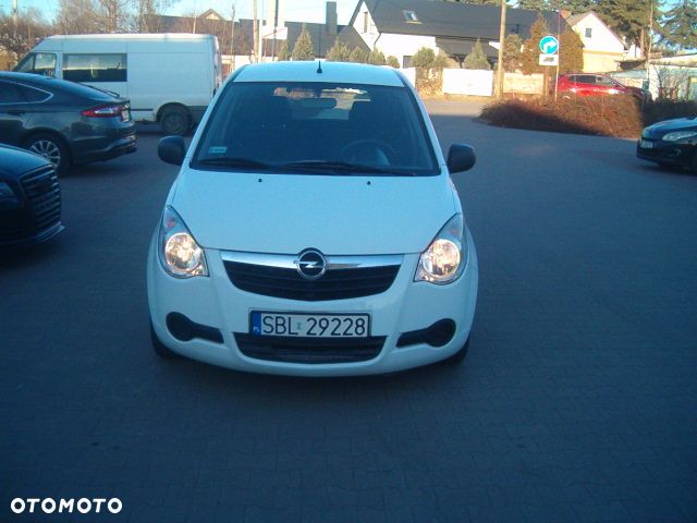 Opel Agila - 2