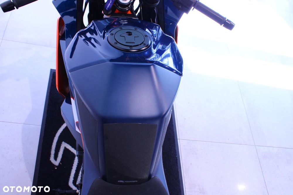 KTM RC 390 - 13