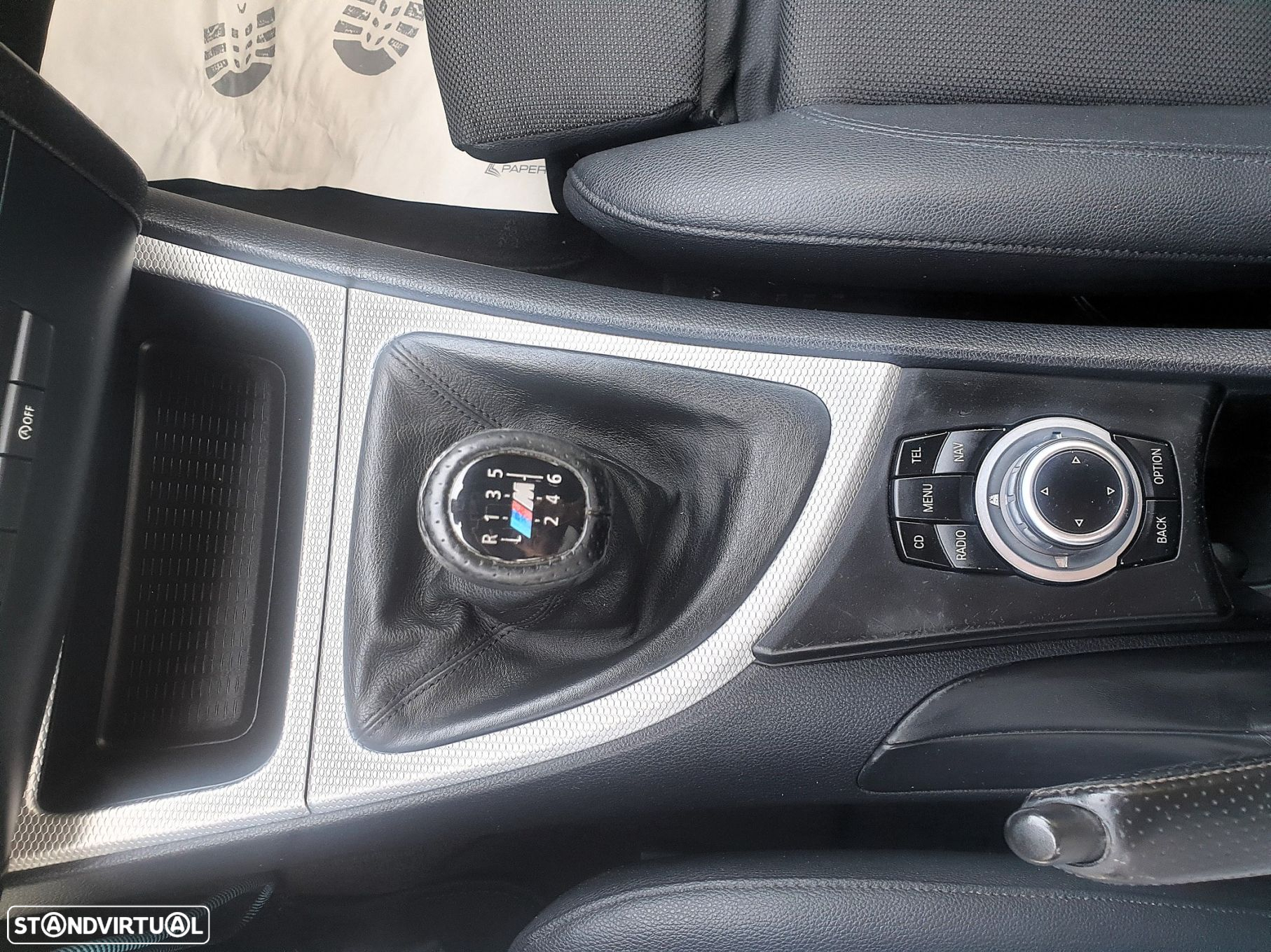 BMW 118 d Pack M - 21