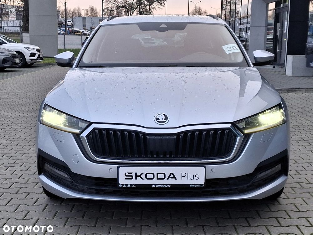 Skoda Octavia 2.0 TDI SCR Ambition DSG - 9