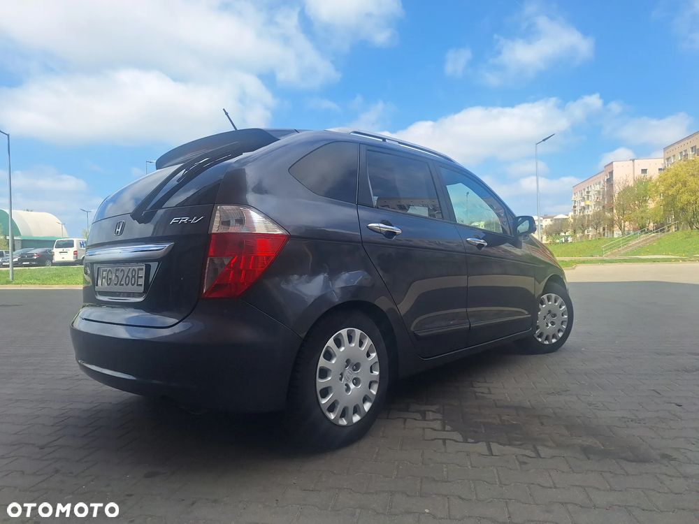 Honda FR-V 2.0 Comfort - 4
