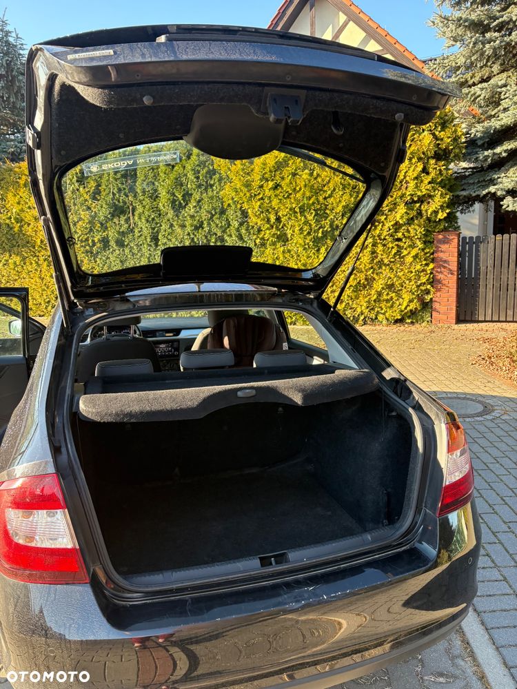 Skoda RAPID 1.0 TSI Ambition - 10