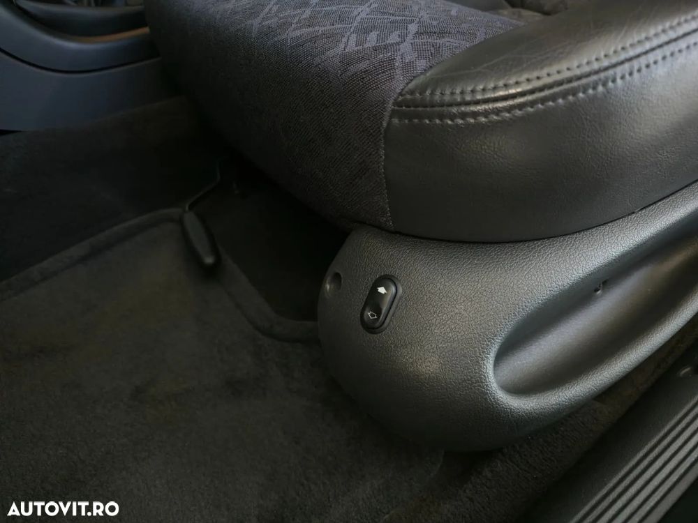 Ford Mondeo - 17