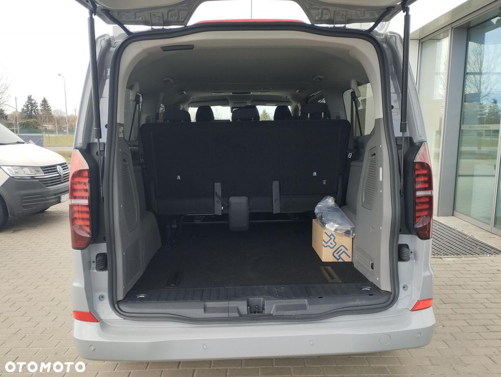 Volkswagen Caravelle - 17