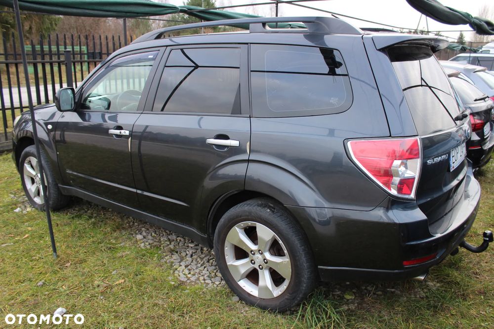 Subaru Forester 2.0D XE NAV Euro5 - 3