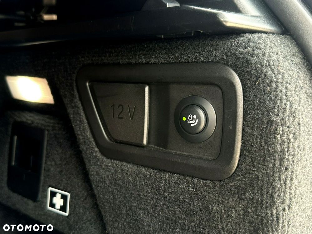 BMW X7 M50i sport - 11