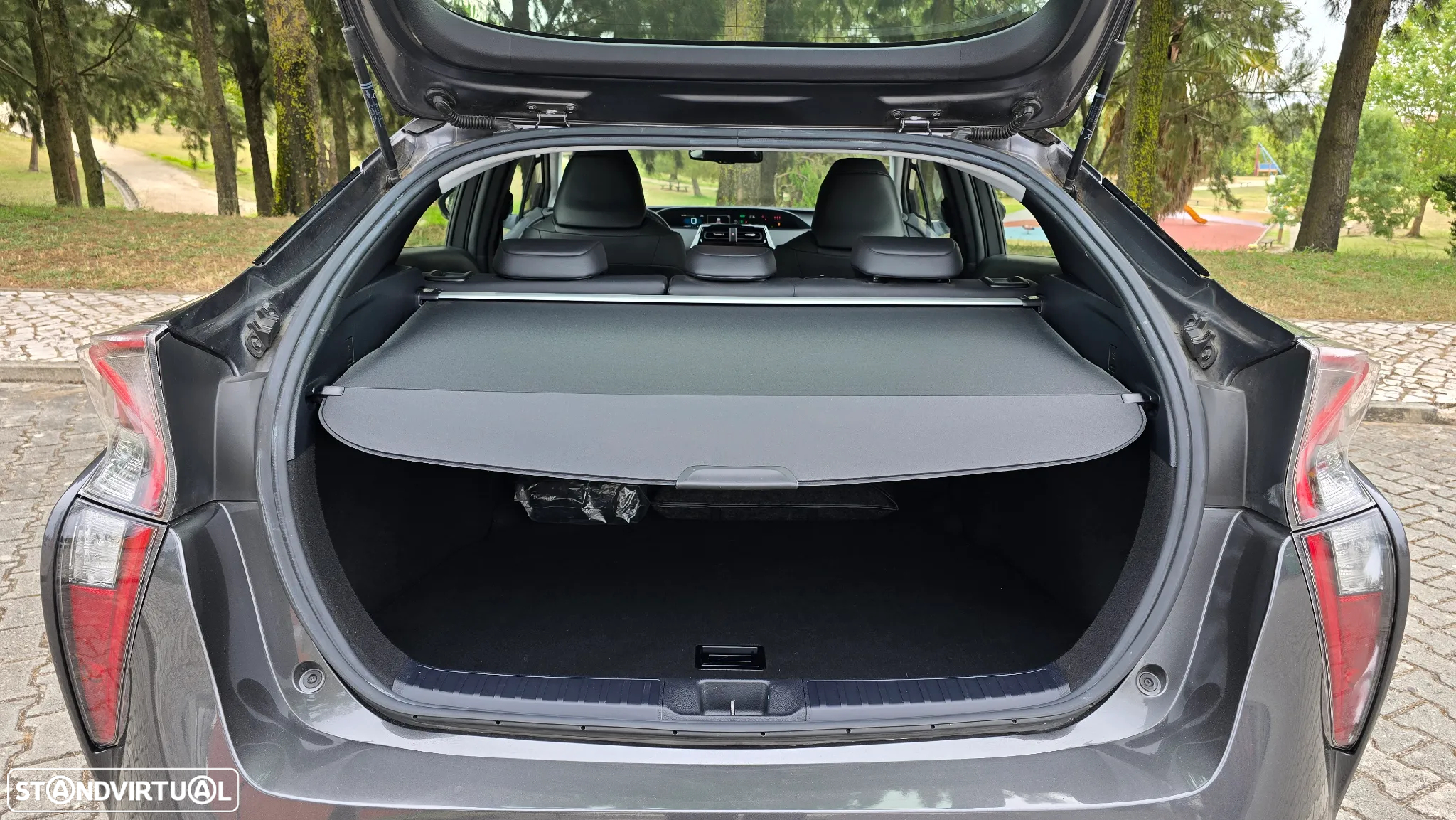 Toyota Prius 1.8 Luxury Pele+Pack Techno - 39