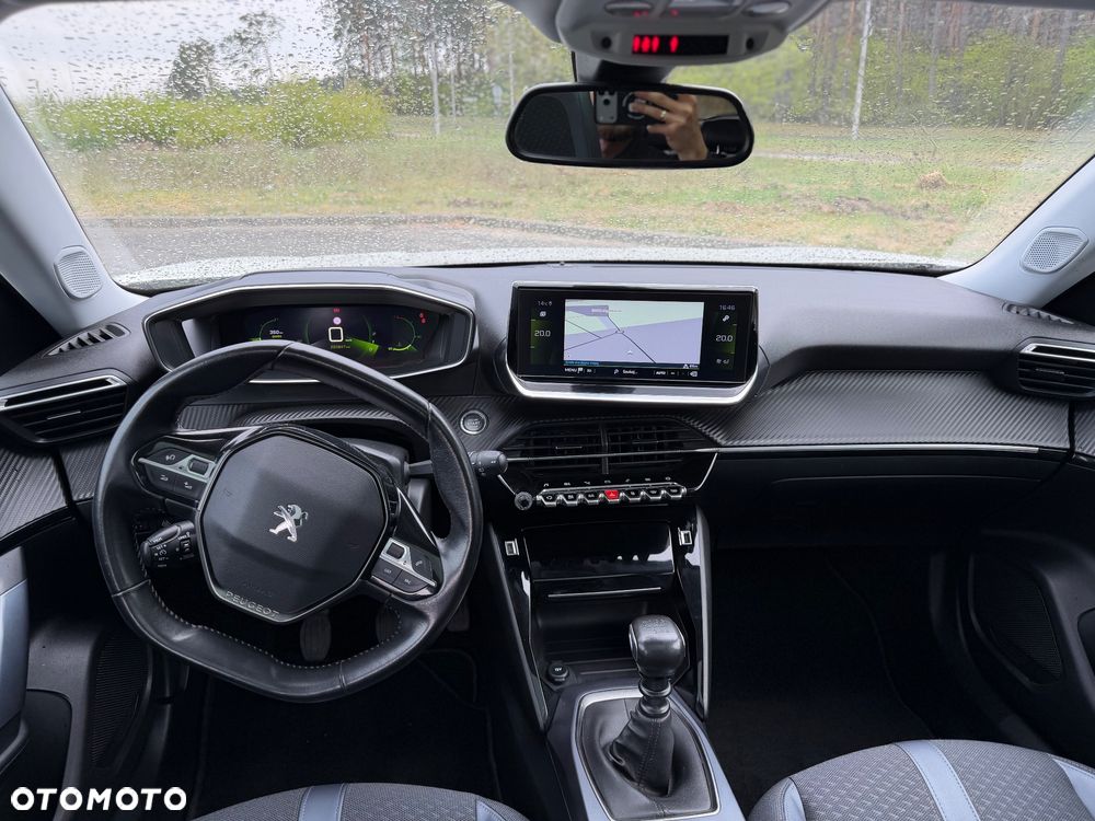 Peugeot 2008 BlueHDi 110 Allure - 11