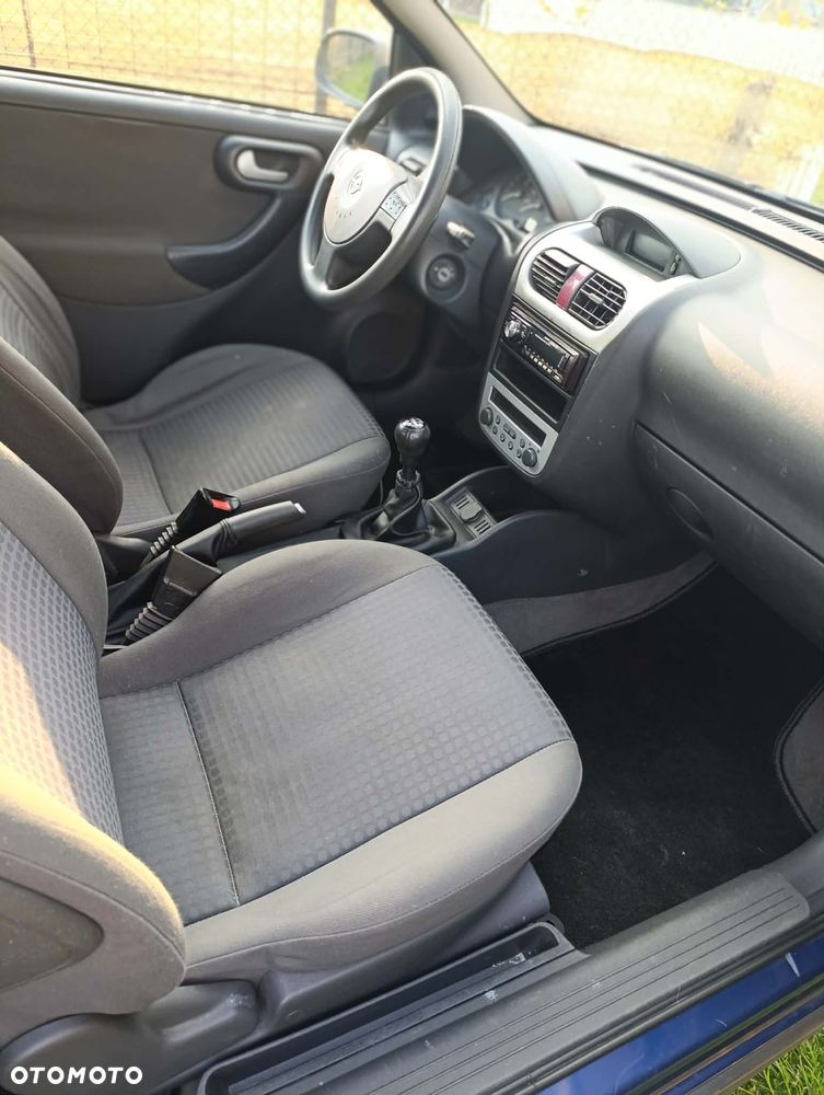 Opel Corsa 1.2 16V Comfort - 3