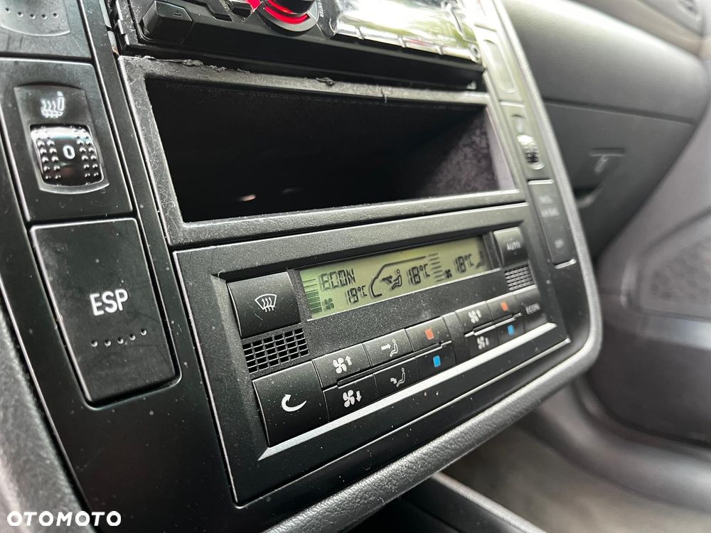 Volkswagen Sharan 2.0 Special - 21