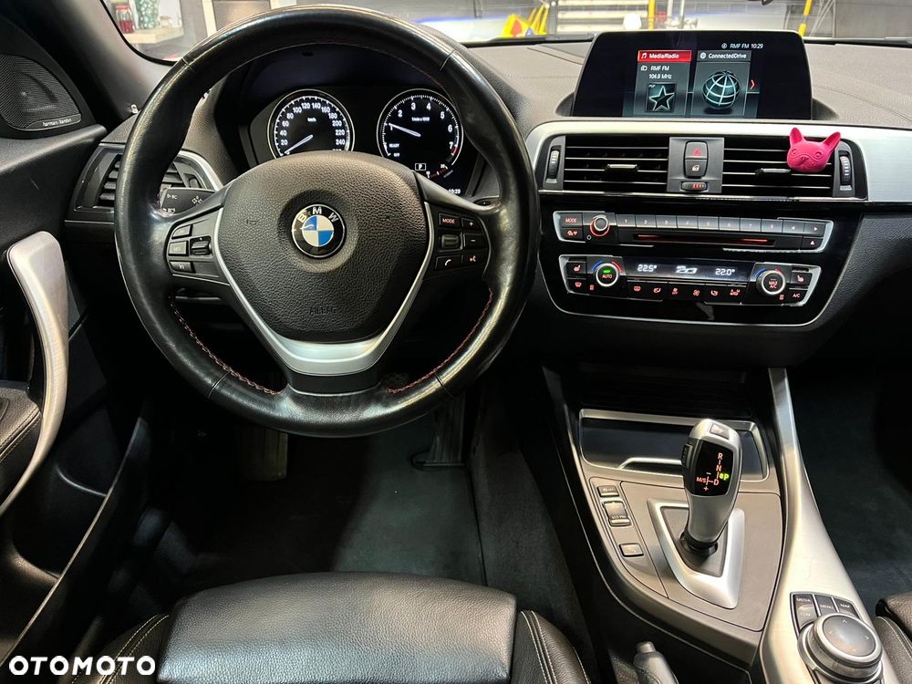 BMW Seria 2 218i - 11