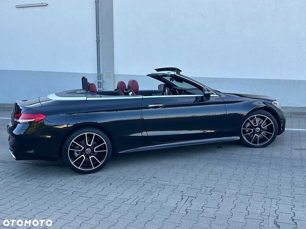 Mercedes-Benz Klasa C 300 9G-TRONIC - 8