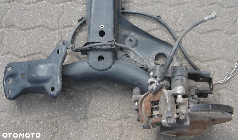belka tył tylna VW GOLF VII SEAT LEON III A3 8V OCTAVIA III 5Q0501115 - 4