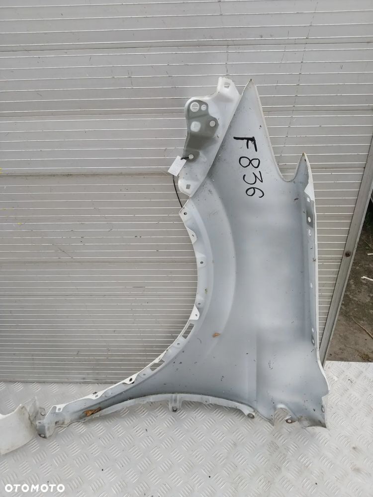 B396/F202/A913/F836/F968/F980/F997 PRAWY BŁOTNIK TOYOTA RAV-4 2013- - 6