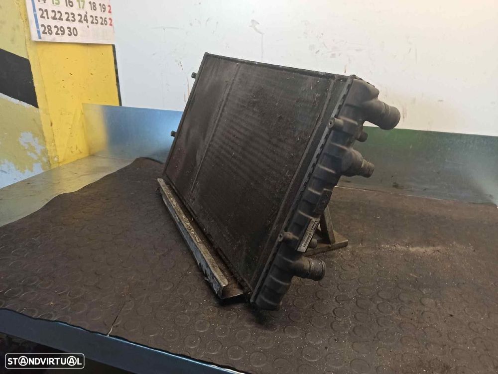 RADIADOR AGUA VOLKSWAGEN POLO 2001 - 2