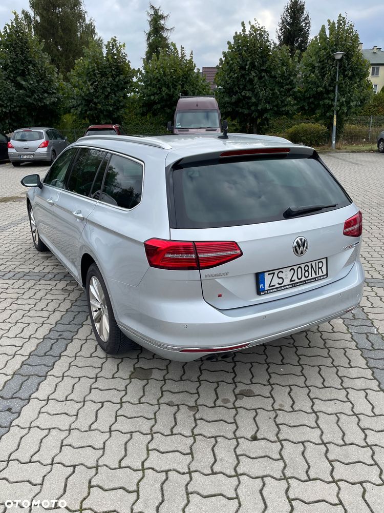 Volkswagen Passat Variant 2.0 TDI SCR DSG Highline - 9