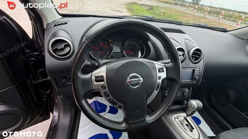 Nissan Qashqai 2.0 dCi 4x4 Tekna Premium - 37