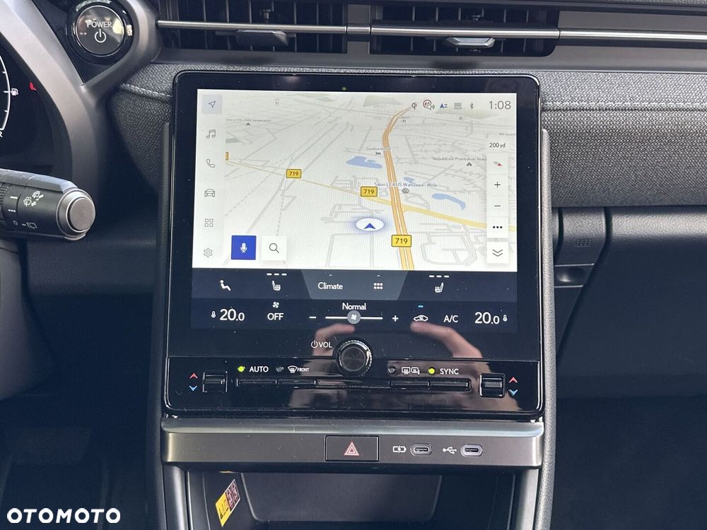 Lexus LBX 1.5 Hybrid - 18