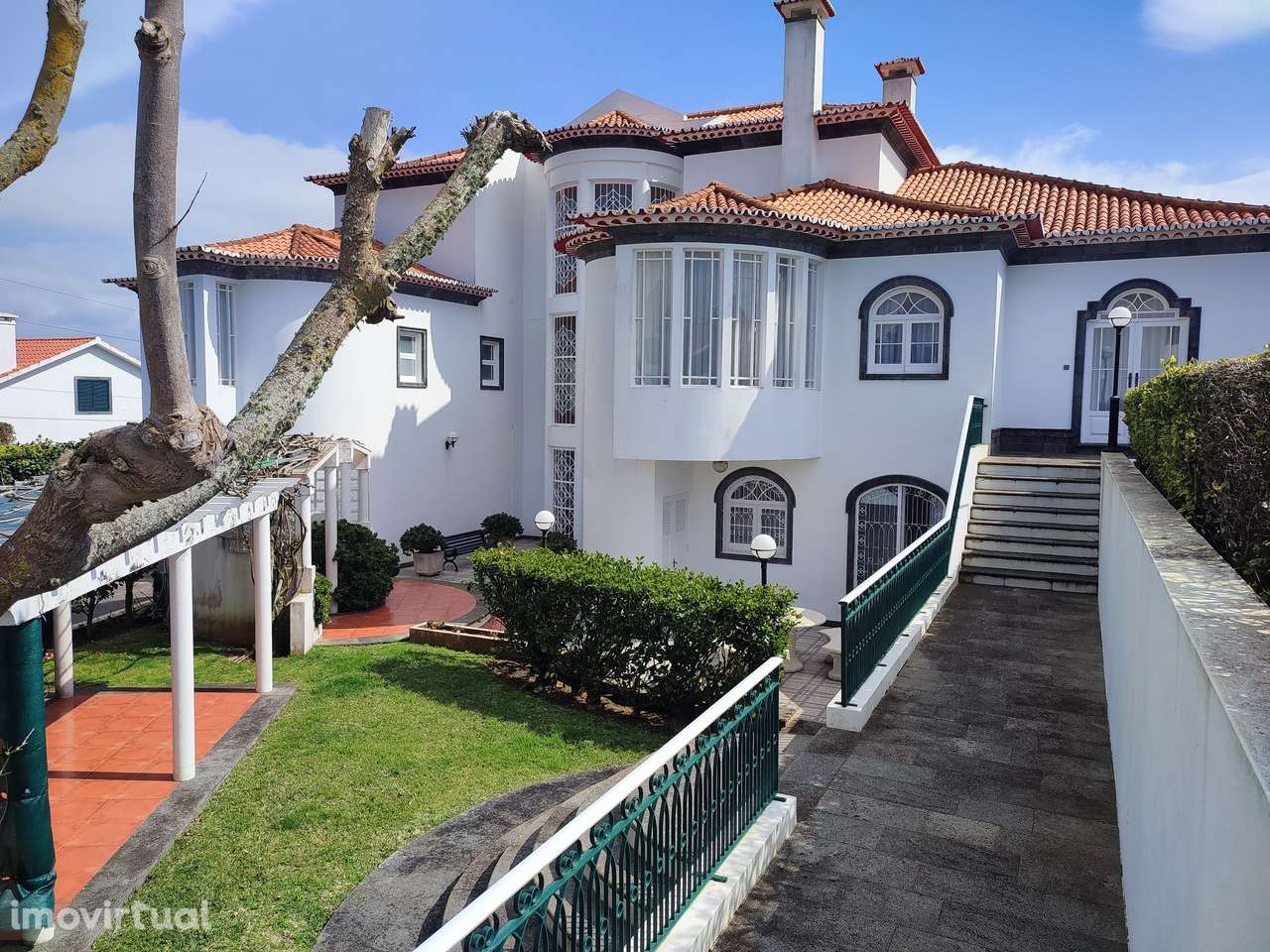 Moradia clássica única em Ponta Delgada - Grande imagem: 4/28