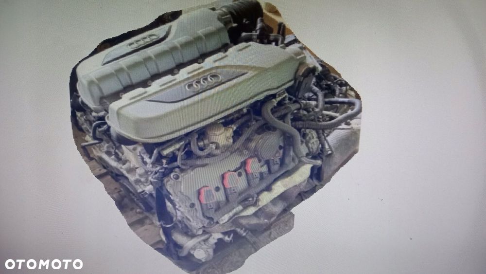 SILNIK słupek AUDI R8 GALLARDO 5.2 V10 fsi CSP 449KW - 5