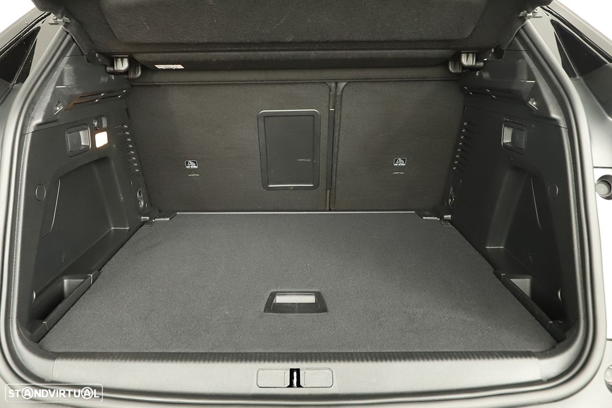 Peugeot 3008 1.2 PureTech GT EAT8 - 24